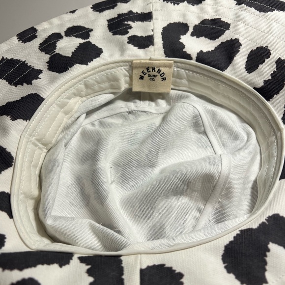 NWT free people leopard bucket hat - Picture 5 of 5